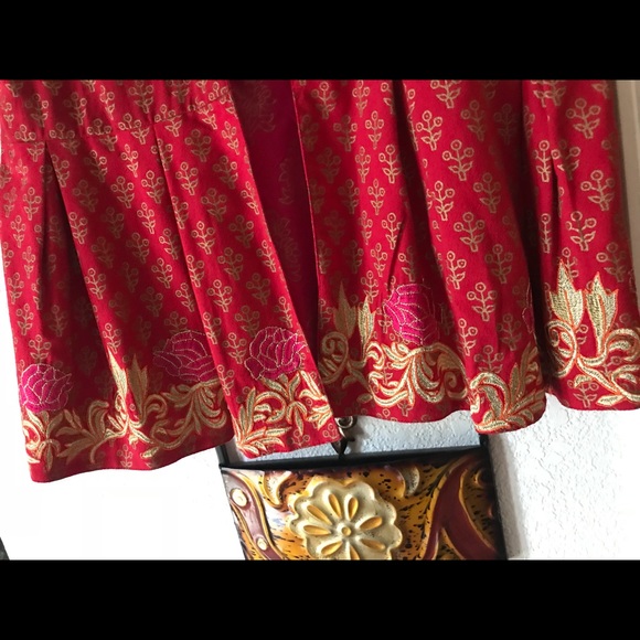 Top - Picture 6 of 6